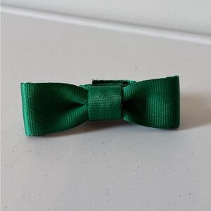 Harveys Emerald Green Crossbody Bag Accent Bow